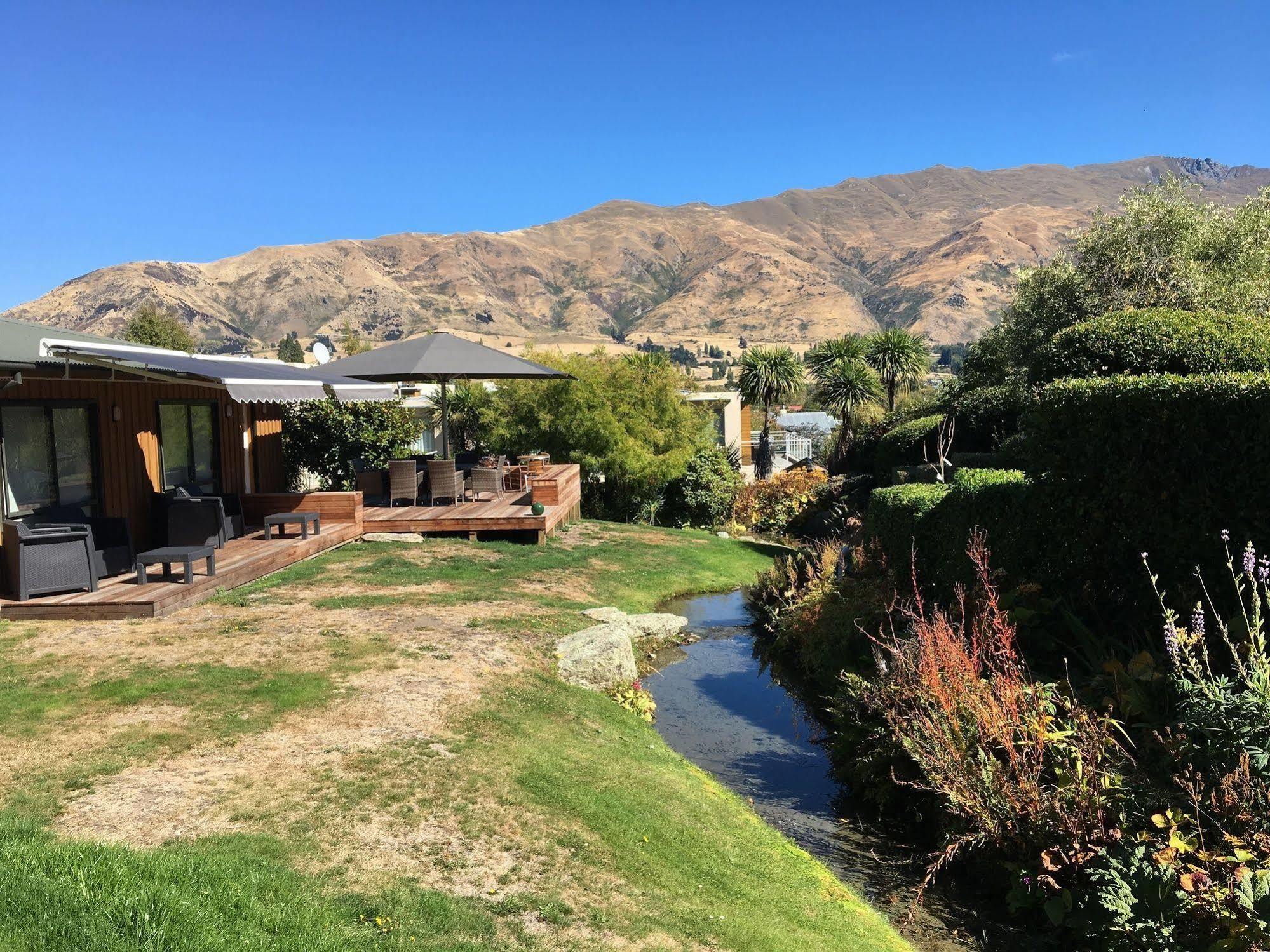 Wanaka Springs Lodge Exterior foto